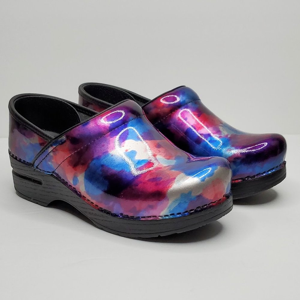 Dansko Professional slip-on clogs sz 36